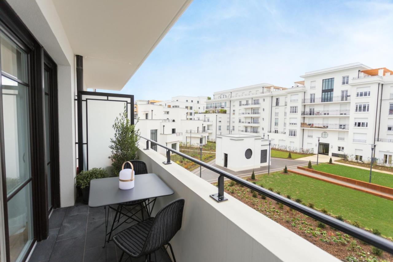Art Deco Apartment In Disneyland Bmyguest Шеси Экстерьер фото